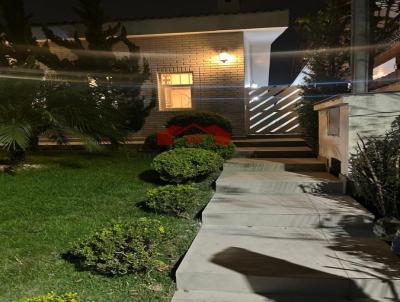 Casa em Condomnio para Locao, em Santana de Parnaba, bairro Alphaville, 4 dormitrios, 2 banheiros, 4 sutes, 4 vagas