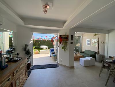 Casa em Condom�nio para Venda, em Santana de Parna�ba, bairro Tambor�, 3 dormit�rios, 1 banheiro, 2 su�tes, 2 vagas